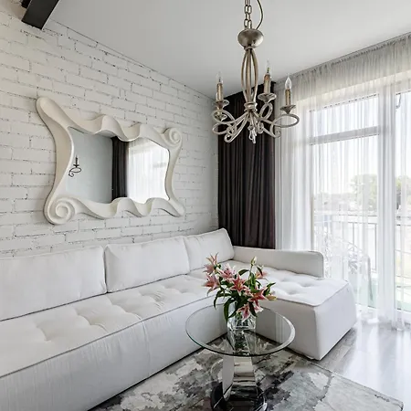 Viesnage Palangoje شقة بالانغا